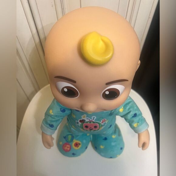 Cocomelon Dancing JJ Feature Doll 14” Learn to Dance with JJ Lights & Sounds - Picture 8 of 8